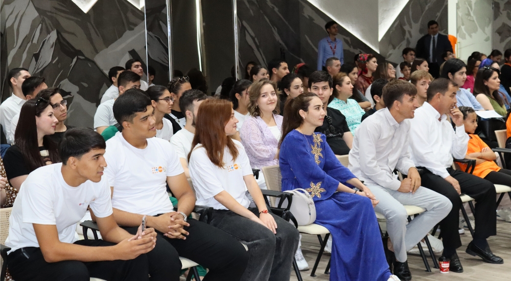 participants of the event looking at the scene