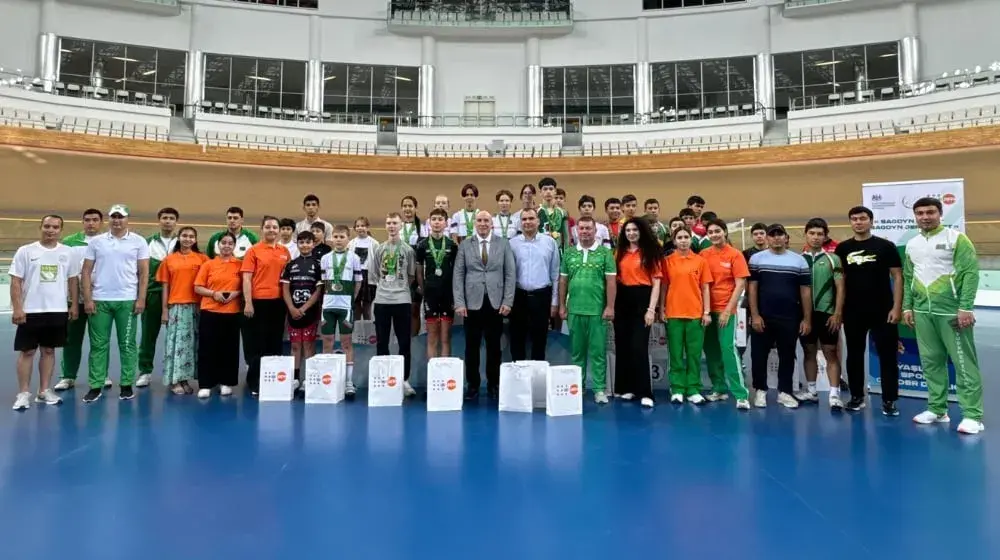 Promoting a healthy lifestyle and gender equality: Young cyclists awarded in Ashgabat