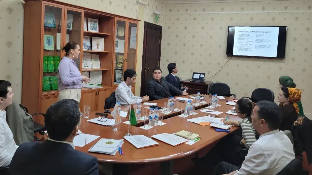 UNFPA Turkmenistan organized a workshop on the reproductive rights of women