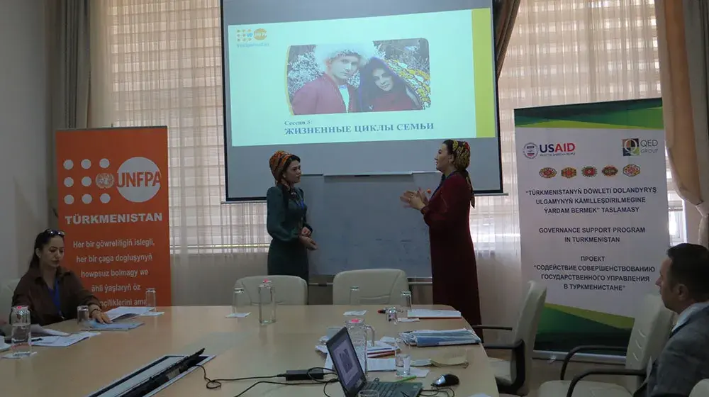 UNFPA and USAID Join Efforts to Foster Family Counseling in Turkmenistan